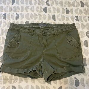 Torrid cargo shorts olive